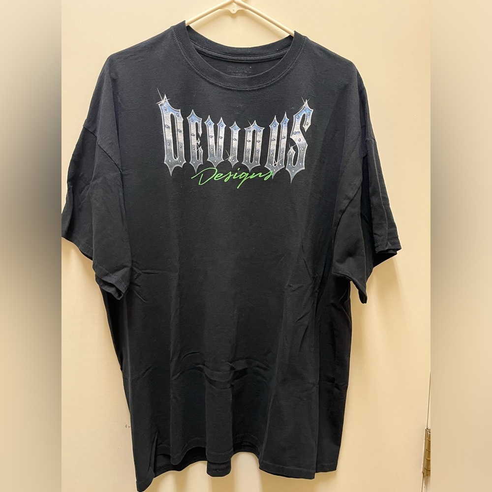 Gently used men’s Devious Designs (custom body shop) T-shirt, XXL